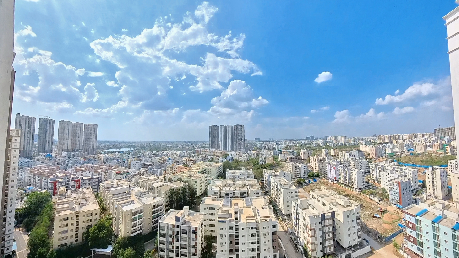 3bhk flat for rent in Jayaberi The Summit
